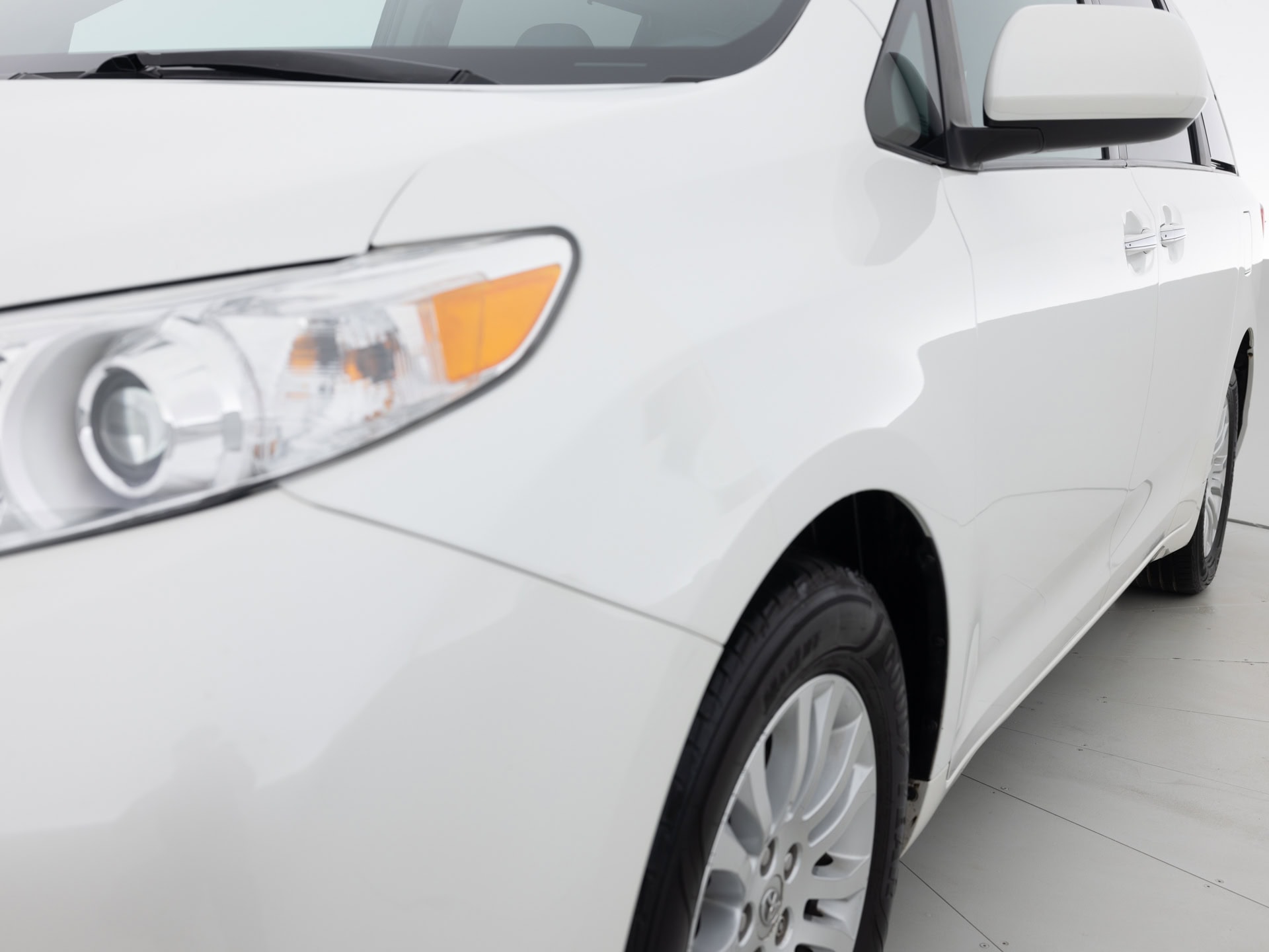 white totota sienna minivan 3