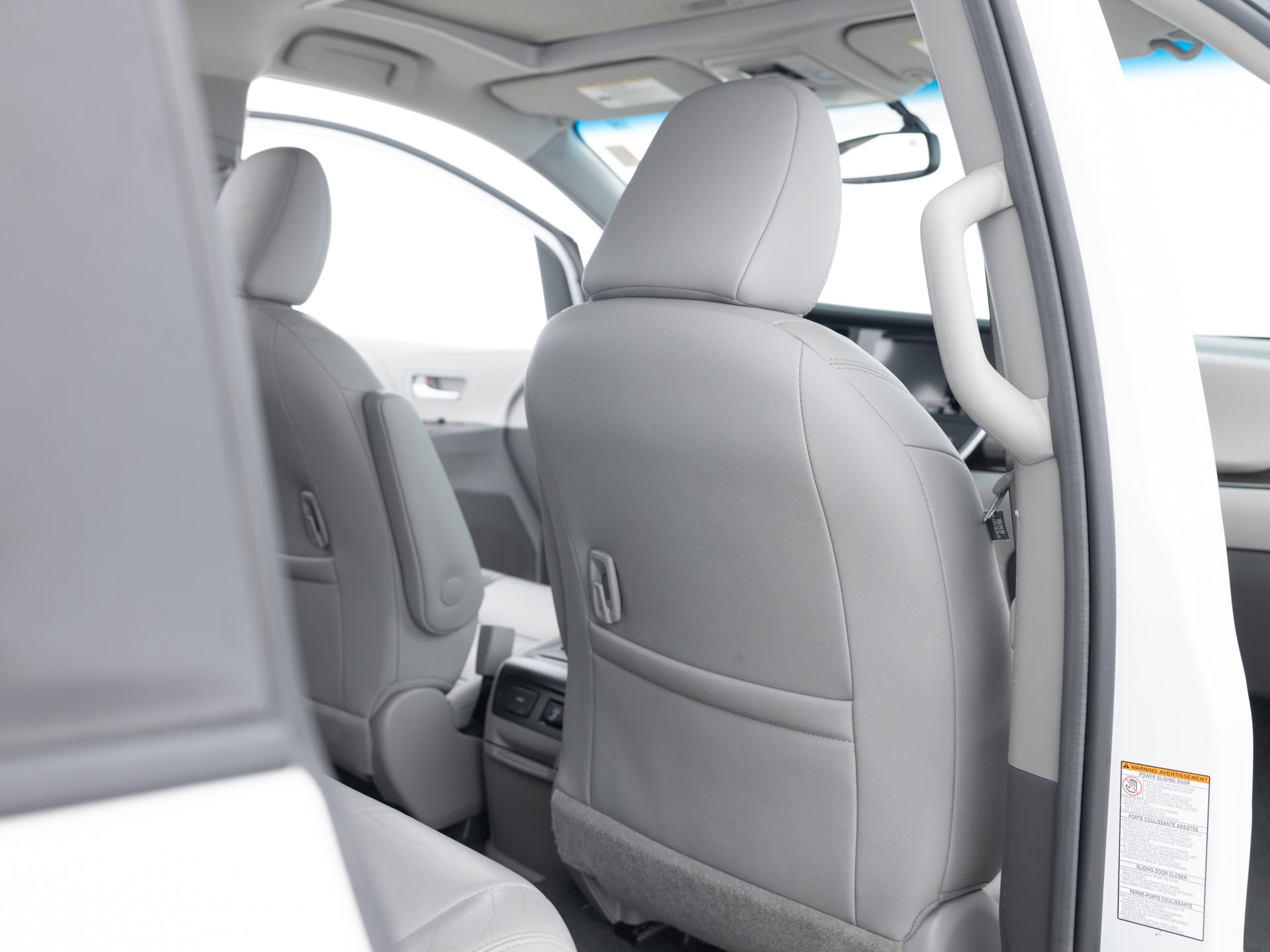 Used White Toyota Sienna Van-22 for Sale