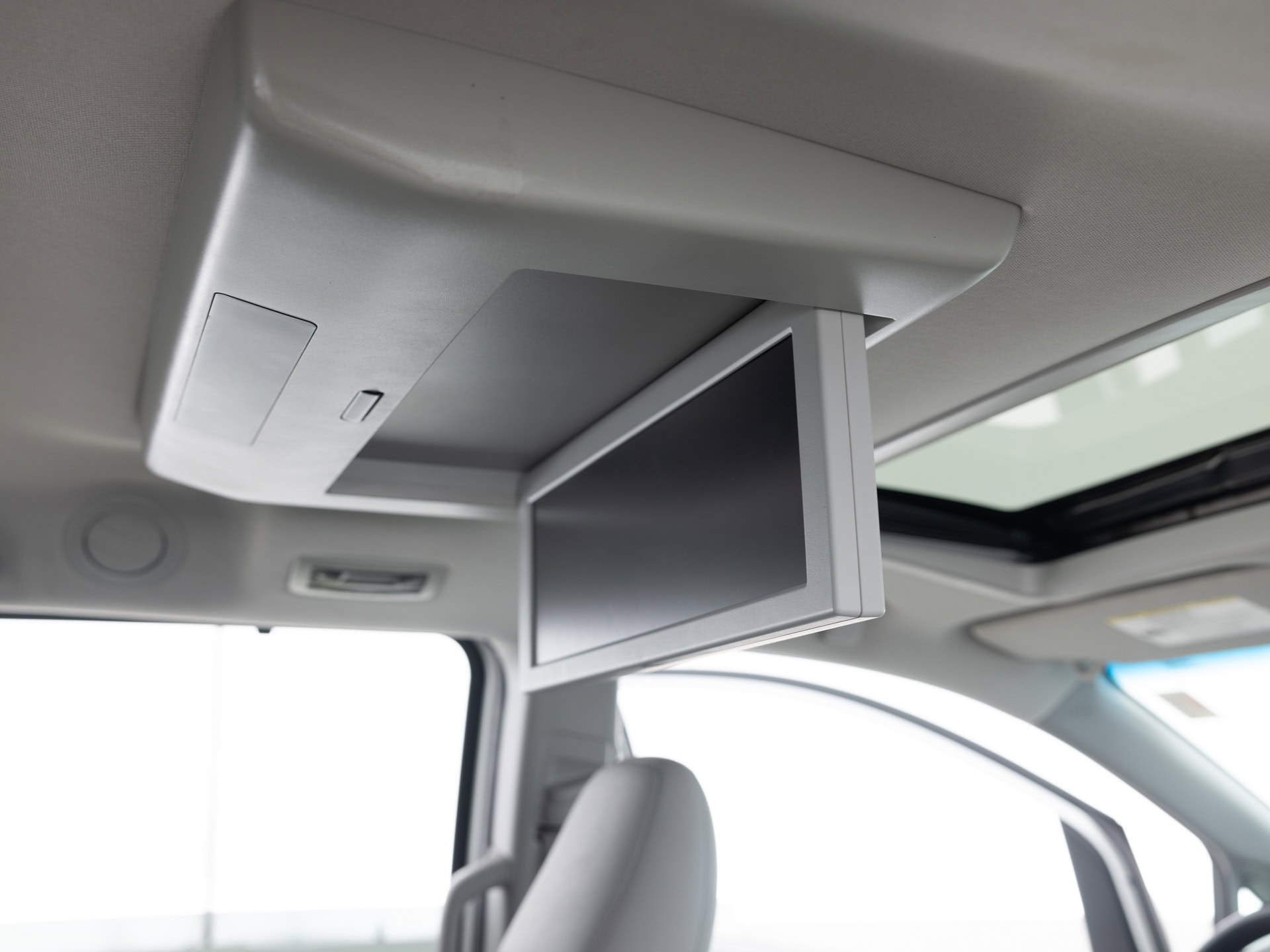 Used White Toyota Sienna Van-25 for Sale