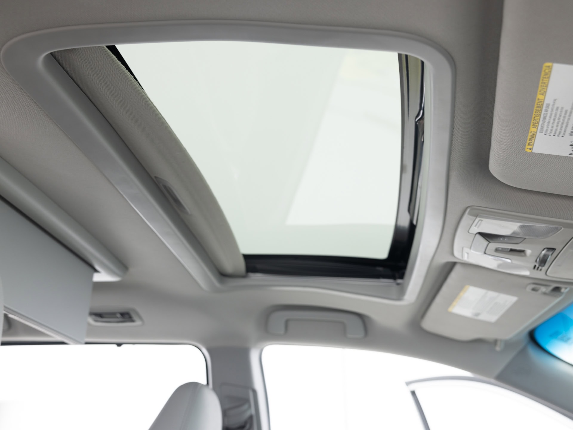 Used White Toyota Sienna Van-26 for Sale