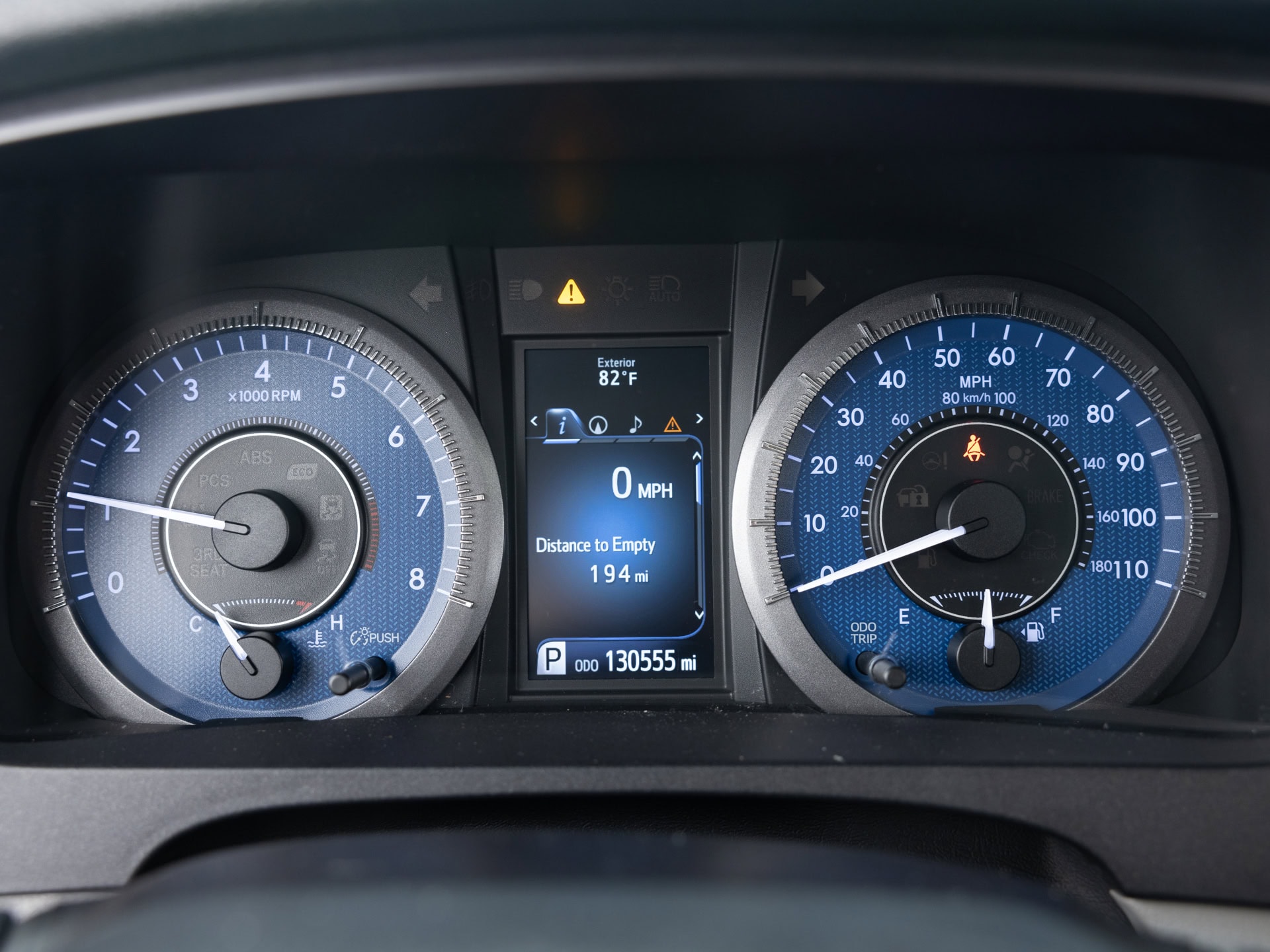 Used White Toyota Sienna Van-27 for Sale