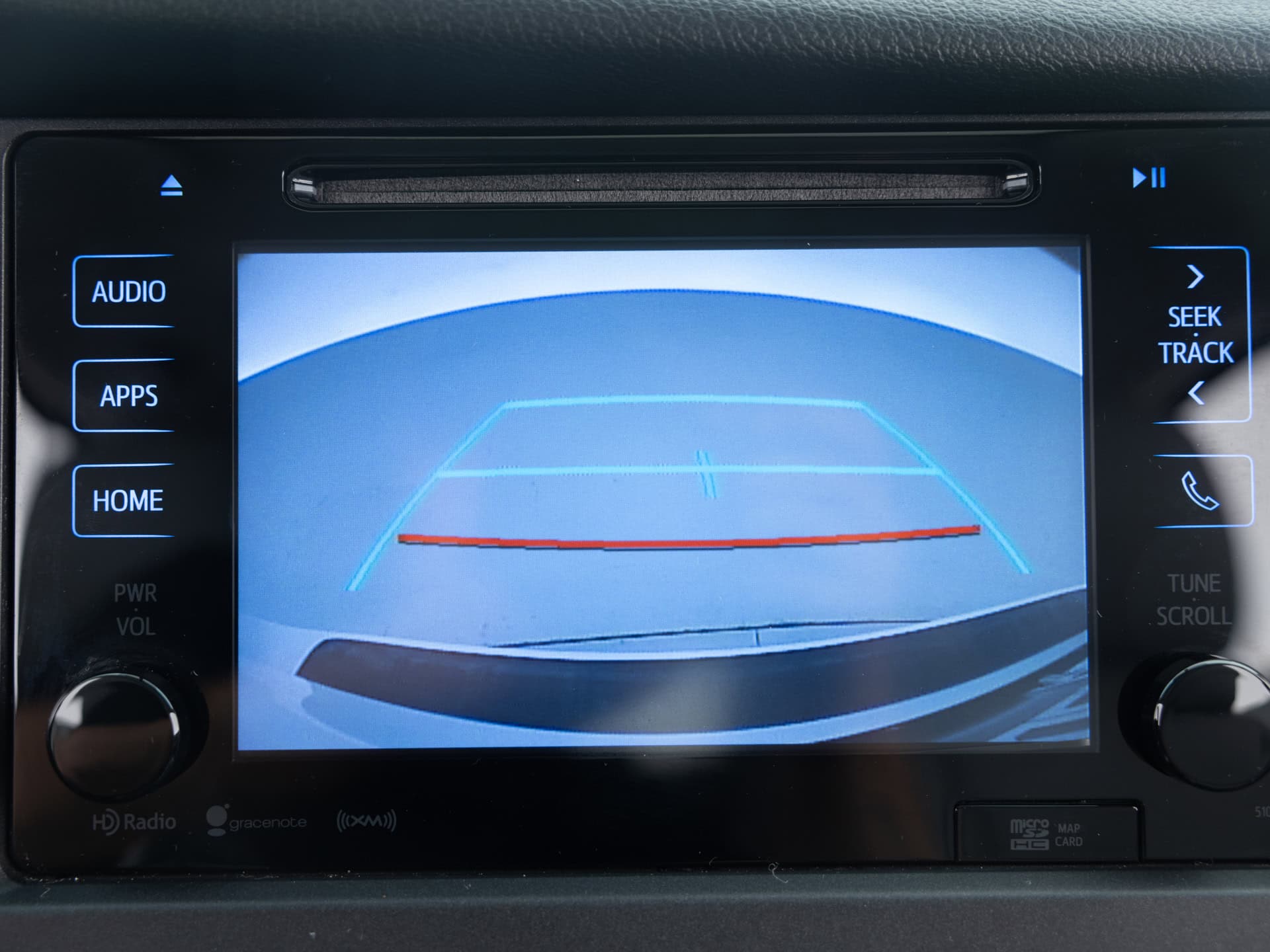 Used White Toyota Sienna Van-29 for Sale