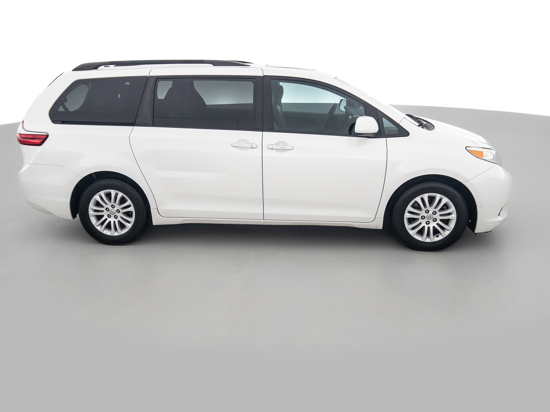 Used White Toyota Sienna Van-3 for Sale