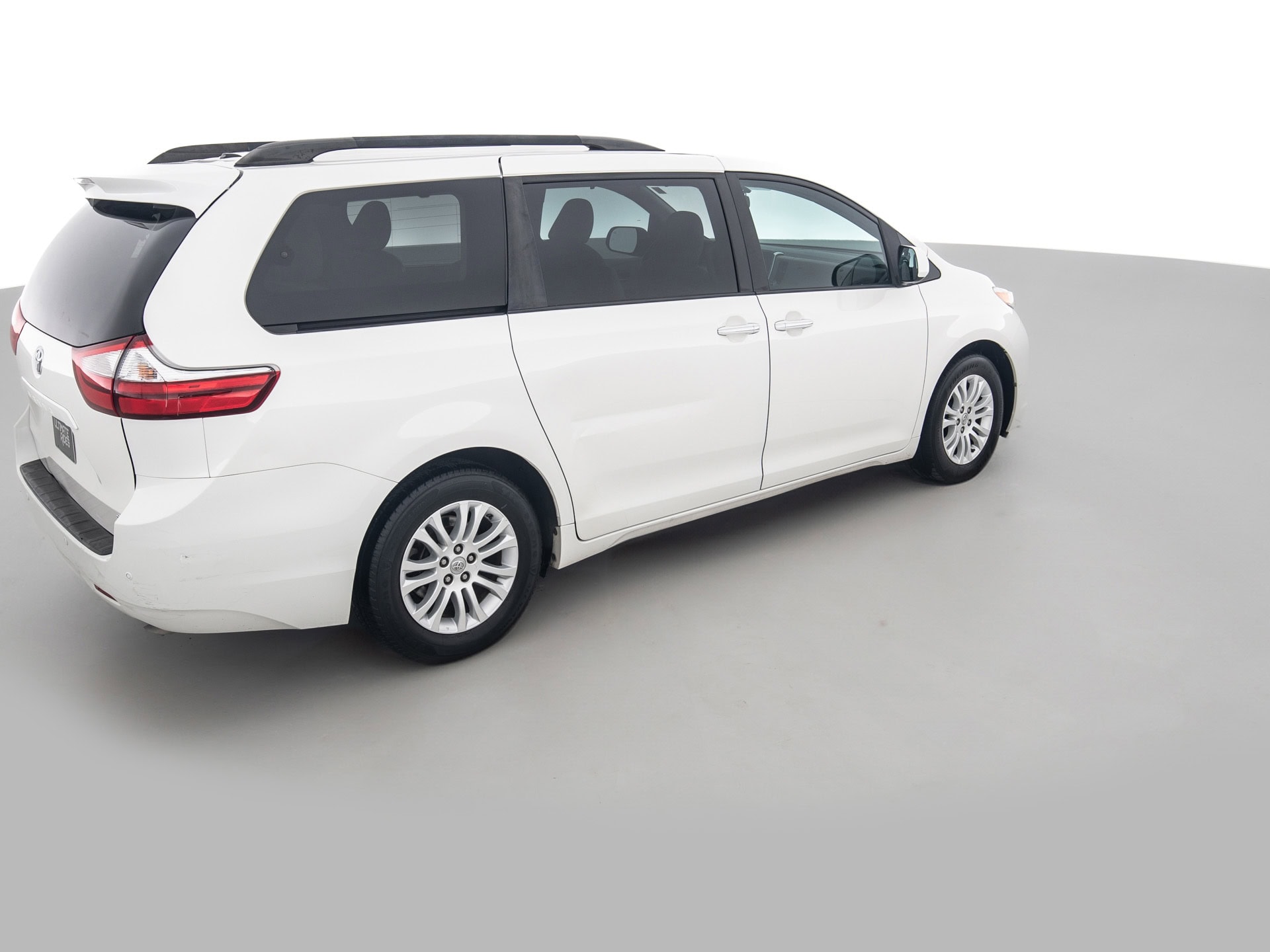Used White Toyota Sienna Van-4 for Sale