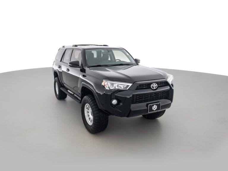 LIFTED 2019 TOYOTA 4RUNNER