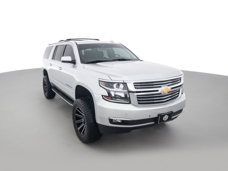 LIFTED CHEVROLET SUBURBAN