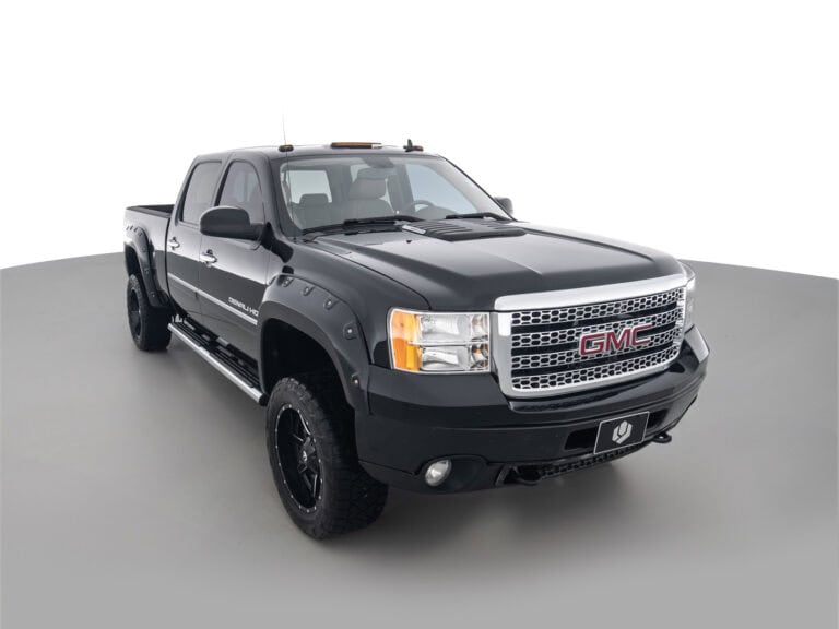 LIFTED 2013 GMC SIERRA 2500HD