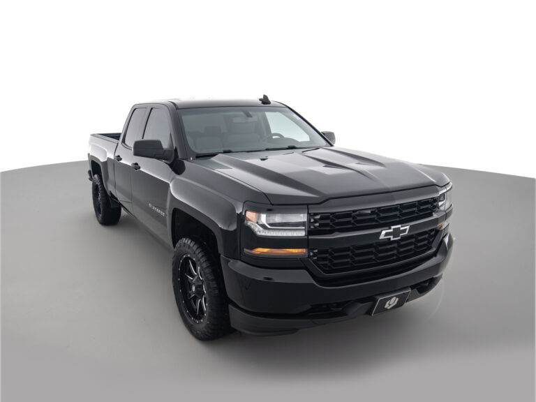 LEVELED 2017 CHEVROLET SILVERADO 1500