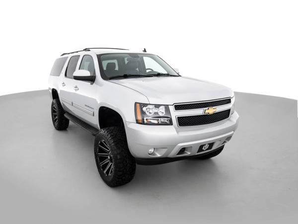 LIFTED 2013 CHEVROLET SUBURBAN