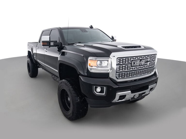 LIFTED 2019 GMC SIERRA 2500 HD