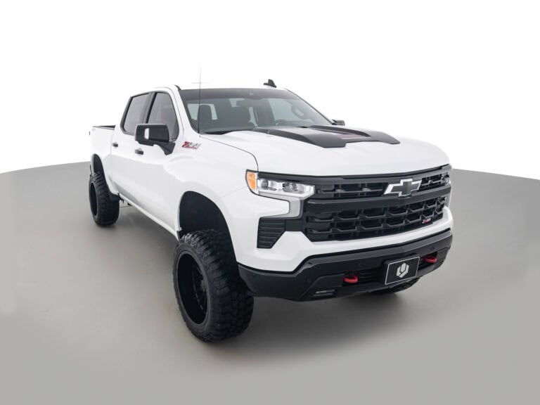LIFTED 2024 CHEVROLET SILVERADO 1500