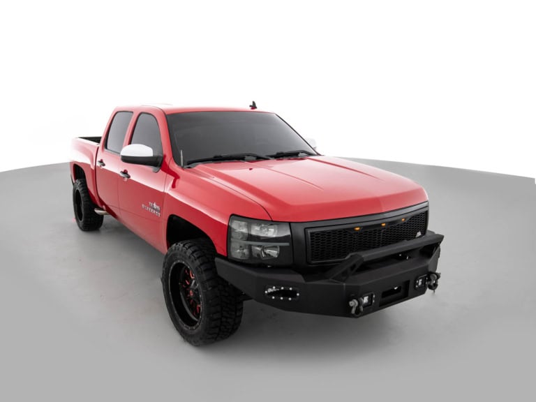 LEVELED 2013 CHEVROLET SILVERADO