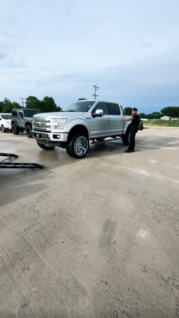 LIFTED F150 OFF TO OHIO // @ultimaterides_ . . ....