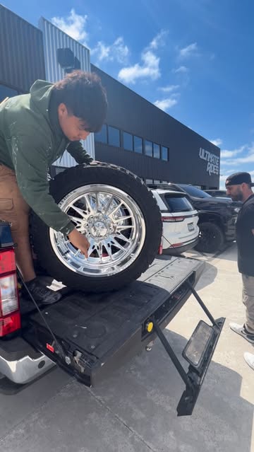 22s ON A TUESDAY // @americanforcewheels @rbptire