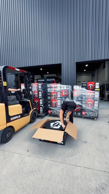 567s 24X12 AND 26X12 IN STOCK - NATIONWIDE SHIPPING -...